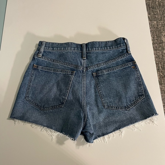Madewell Perfect Jean Short medium wash - Picture 4 of 6